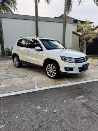 VOLKSWAGEN TIGUAN 2.0 TSI 16V TURBO GASOLINA 4P TIPTRONIC VOLKSWAGEN TIGUAN 2.0 TSI 16V TURBO GASOLINA 4P TIPTRONIC